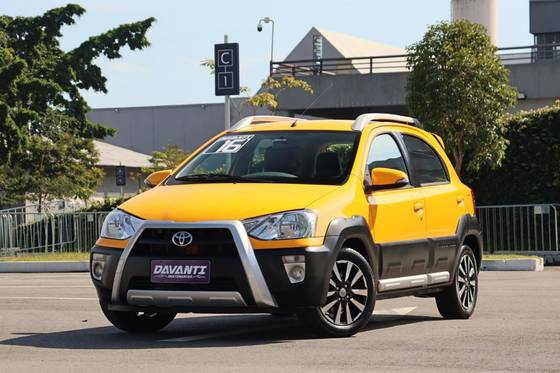 TOYOTA ETIOS CROSS 1.5 16V FLEX 4P MANUAL